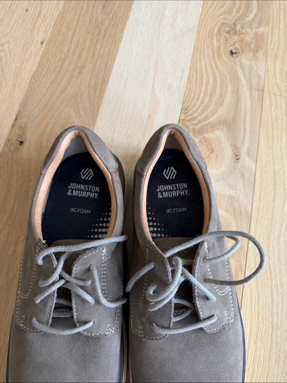Men's Johnston& Murphy Taupe Suede Casual Lace-Up Shoes